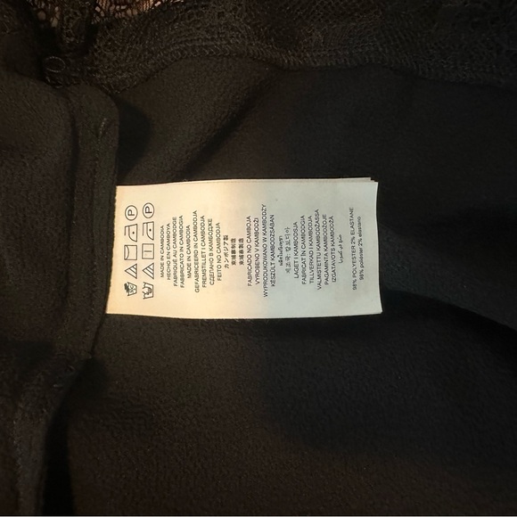 MICHAEL KORS Black Lace Hem Cap Sleeve Crew Neck Wear To Work Top Size MP‎ - Picture 5 of 5